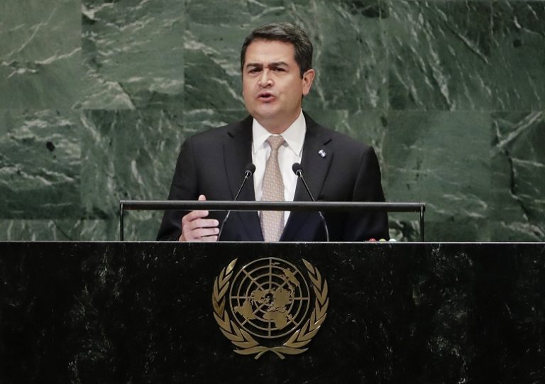 Presidente hondureño destaca ante ONU trato inhumano dado a migrantes