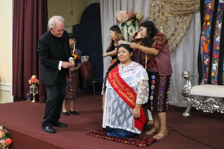 Conoce a Petrona López la nueva Princesa Maya  para The Guatemalan Maya Center