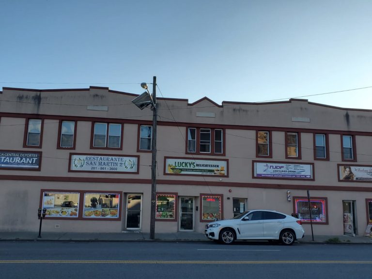 Farview y Anderson Avenue, la pequeña Guatemala en Nueva Jersey