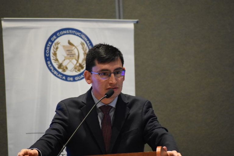 Jorge Ernesto Roa: Tribunales también contribuyen a producir cambios sociales