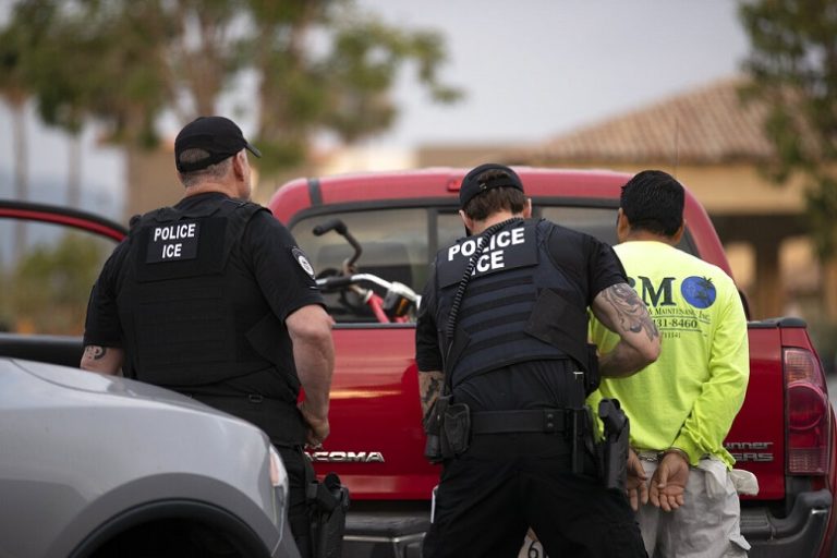 COVID-19: ICE solo buscará a migrantes que representen un peligro